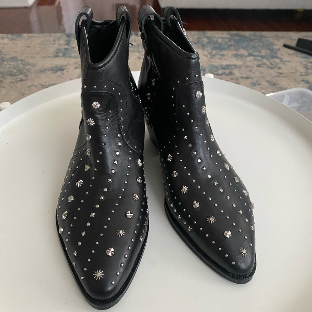 Sam Elderman booties